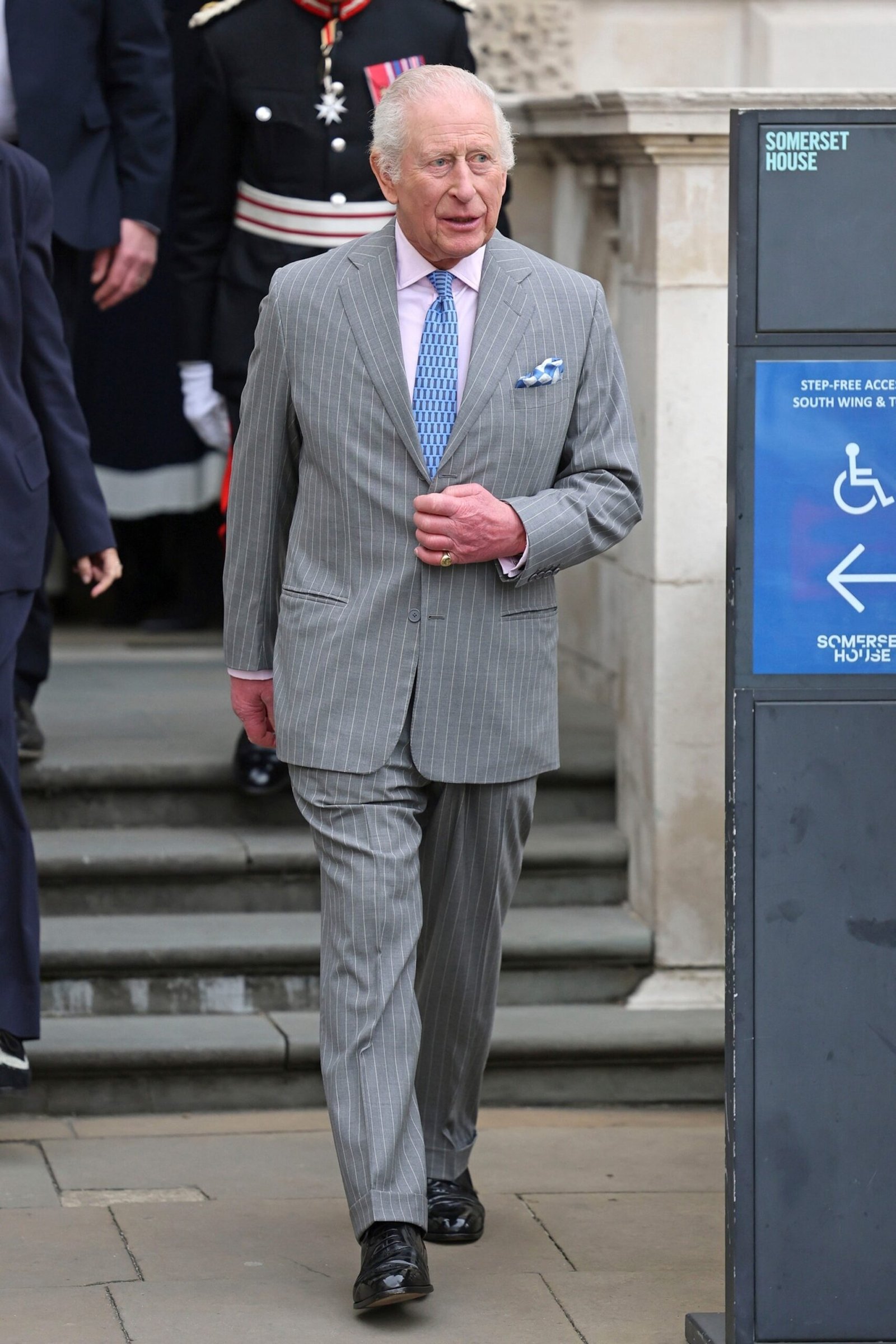 King Charles briefly hospitalized amid cancer treatment, says Buckingham Palace