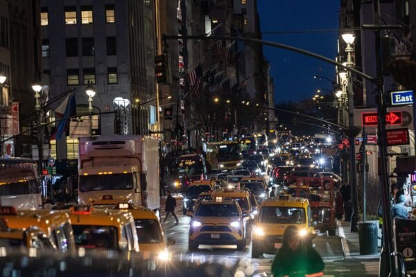 The Trump administration extends the deadline for New York to finish congestion prices The Trump administration extends the deadline for New York to finish congestion prices