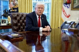 Trump announces 25% tariffs in imported cars, increasing the global trade war