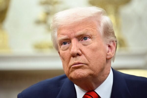 Trump points to Paul Weiss’s law firm, restricting government access Trump points to Paul Weiss's law firm, restricting government access