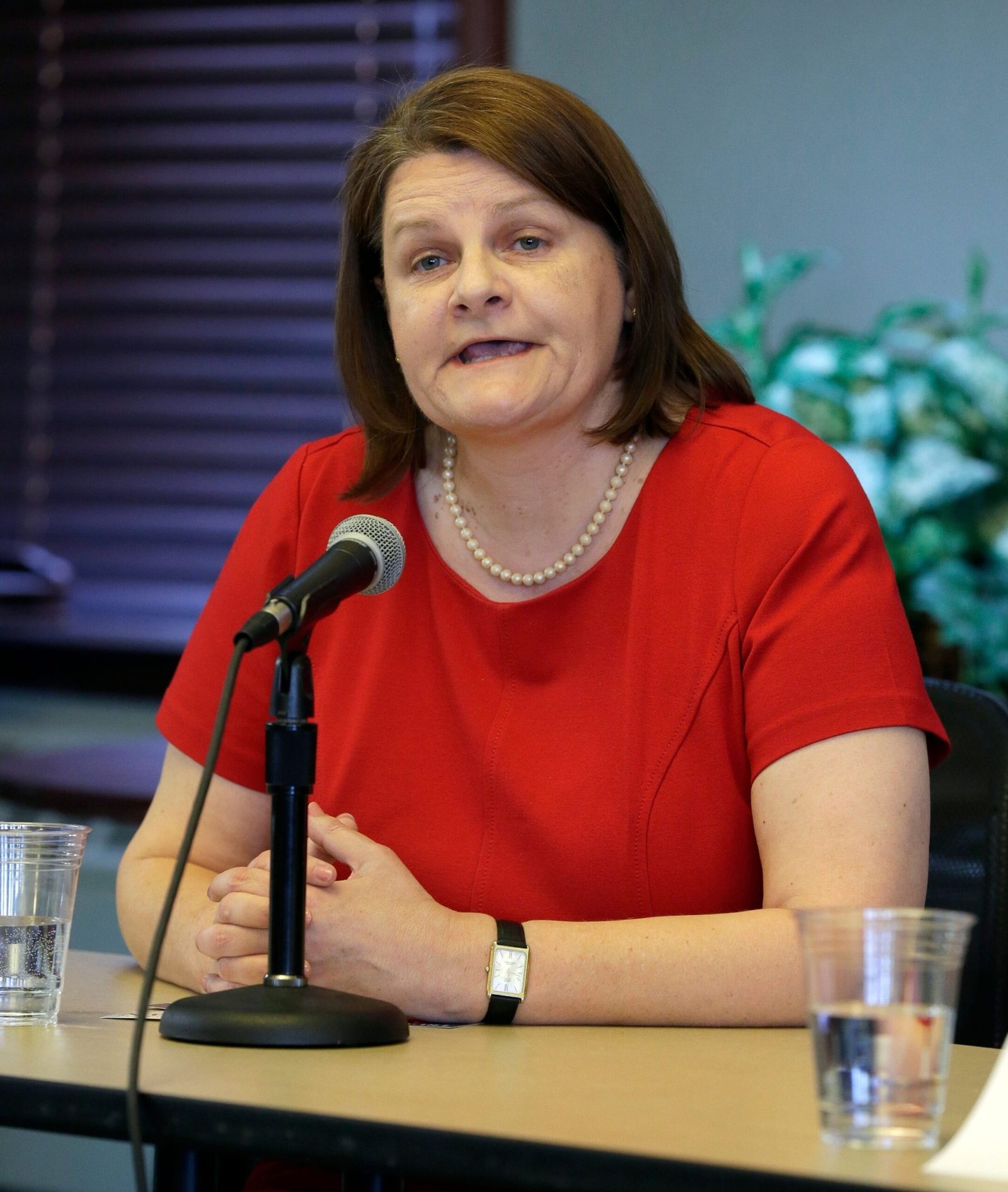 Judge Hannah Dugan arrested by the FBI for allegedly helping undocumented immigrants to 'evade the arrest'