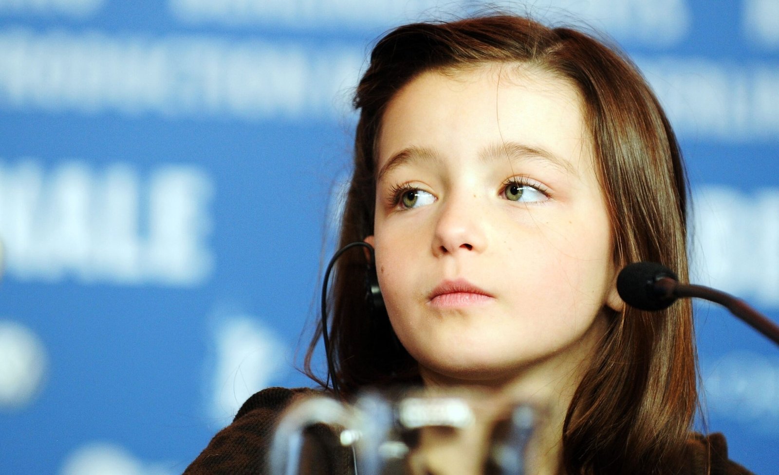 The death of former children's actor Sophie Nyweide is investigated as 'possible involuntary overdose'