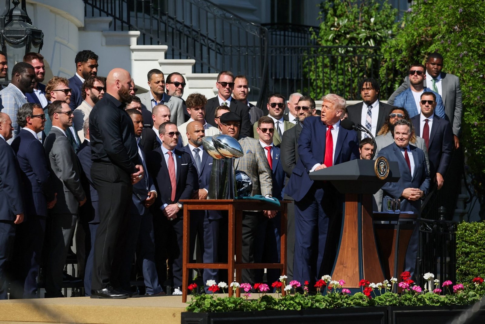 Trump Livas updates: Trump says he had a "positive talk" with Hegesh in the middle of the signal of the signal consequences