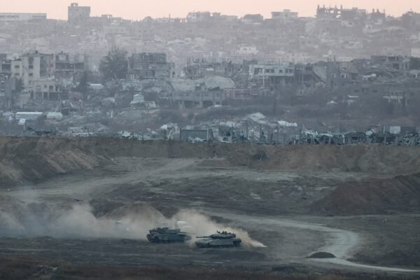 The Israeli cabinet approves the plan to occupy parts of Gaza, says Source