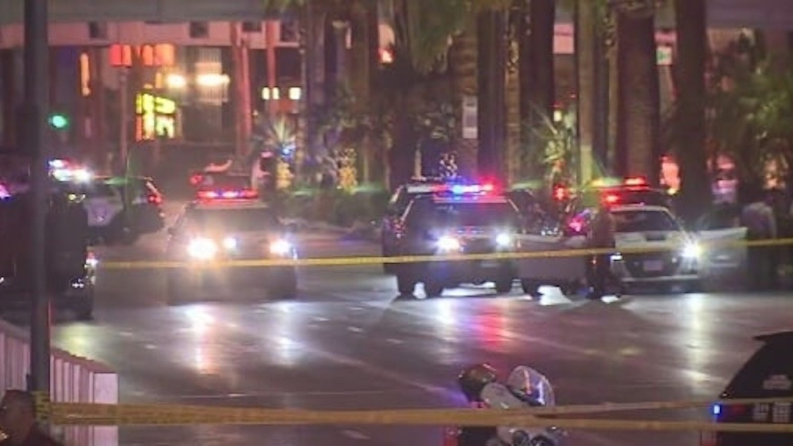 Las Vegas Police responds to shoot in strip