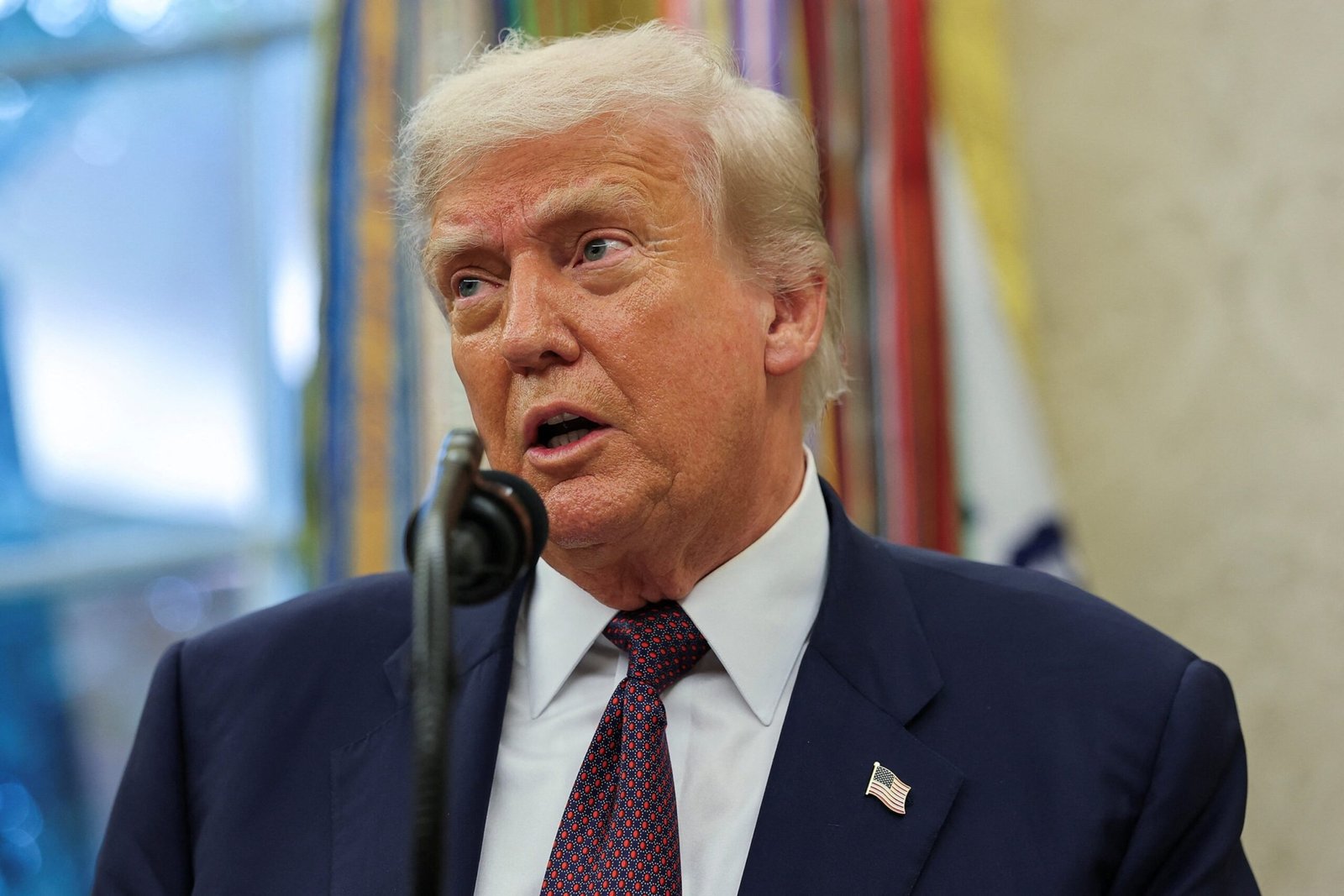 A Trump-Poutin meeting could happen as soon as next week, the White House official says