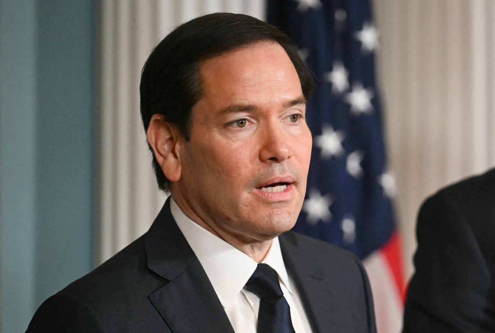 Live updates of the Trump-Poutin Summit: Trump says he thinks Putin and Zelenskyy "will do peace"