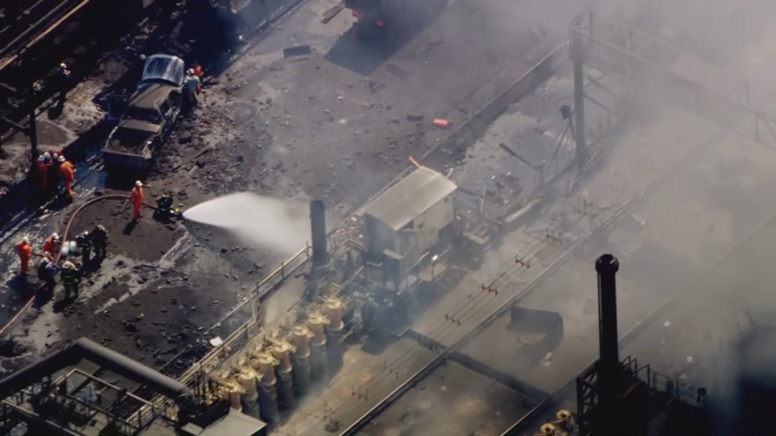 People trapped under the rubble after the explosion at the Pensylvania steel plant, rescue operation on the way: Officer