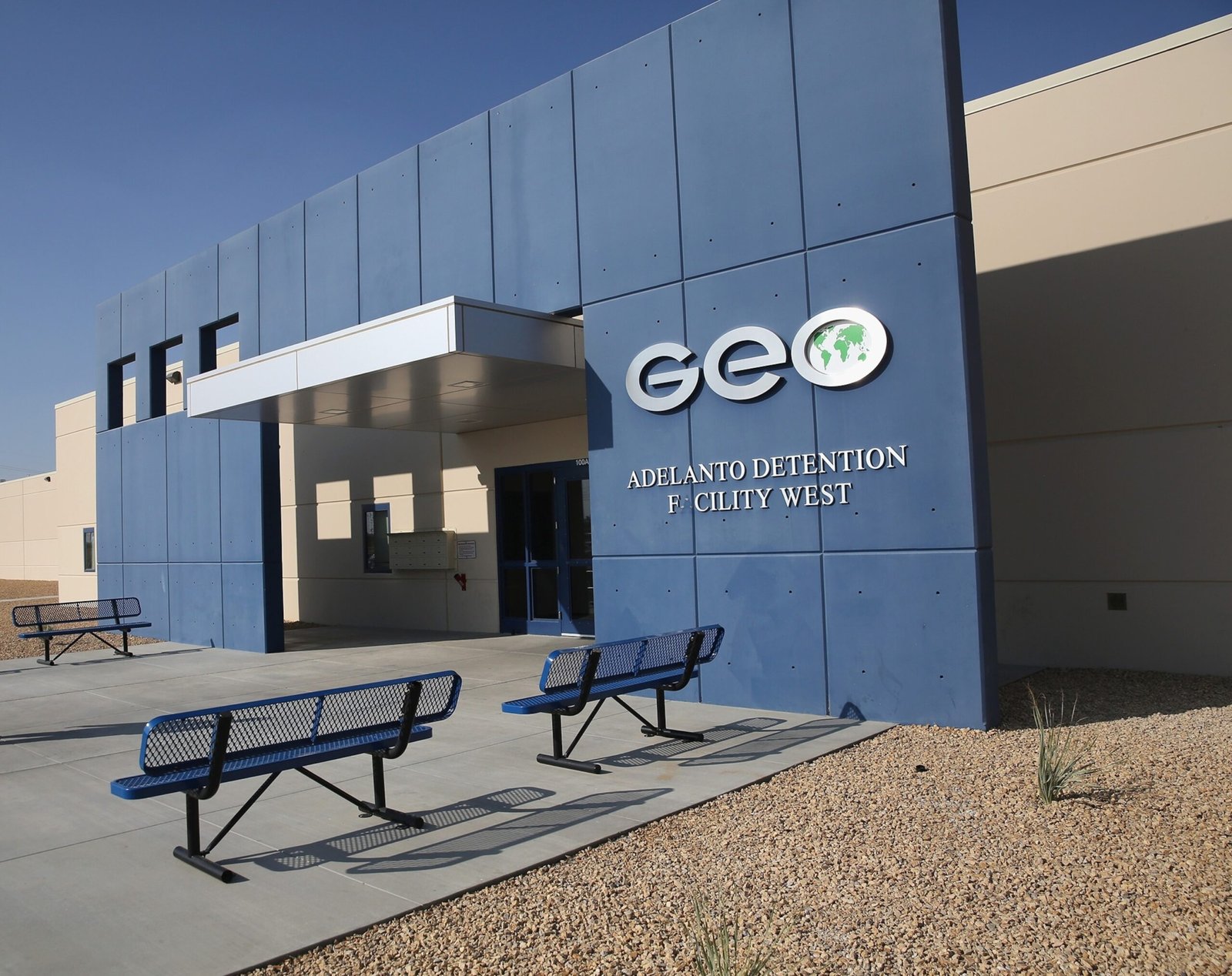 The main private prison companies see profits in the midst of the repression of administration immigration