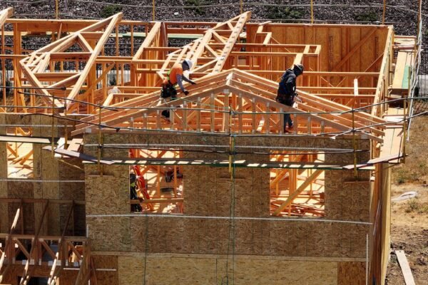 Employment cuts in the United States fired in August, says the compilation company