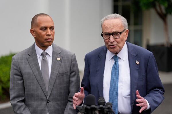 Schumer and the Democrats are in the new paper as the closure progresses: Analysis Schumer and the Democrats are in the new paper as the closure progresses: Analysis