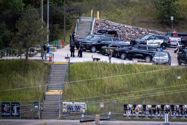 Student suspect dies after shooting at high school