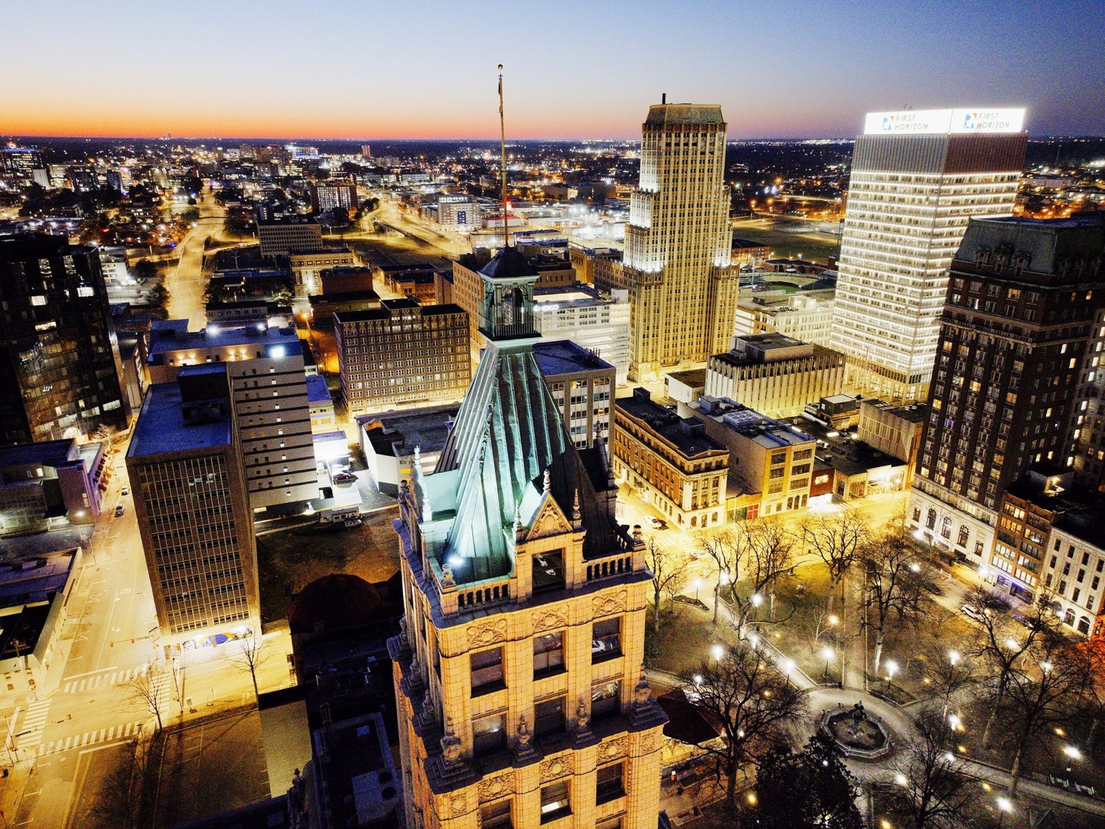 Trump says he will send the National Guard to Memphis "deeply worried"