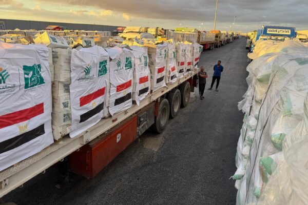 Aid workers detail challenges in getting aid to Gaza despite ceasefire Aid workers detail challenges in getting aid to Gaza despite ceasefire