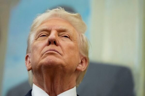 Trump’s administration considers to coin a $ 1 Trump currency Trump's administration considers to coin a $ 1 Trump currency